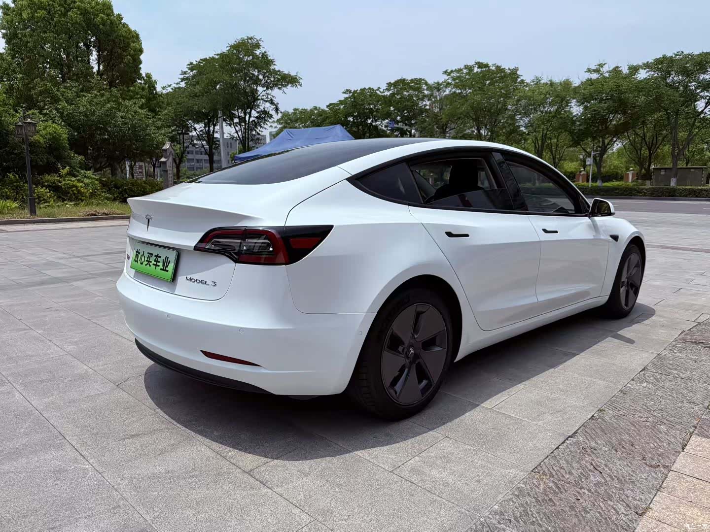 Tesla Model 3, 2023 7