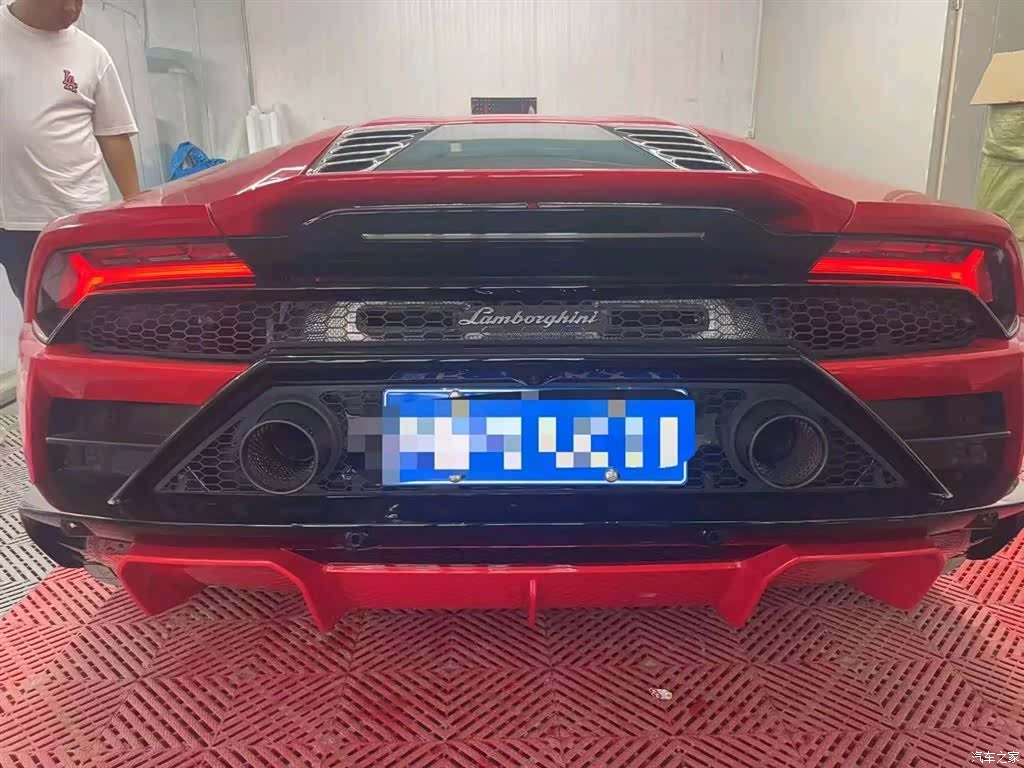 Lamborghini Huracán, 2021 все фото