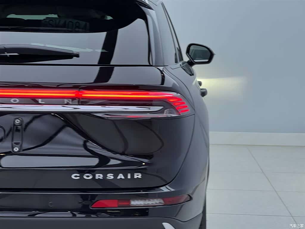 Lincoln Corsair, 2025 12
