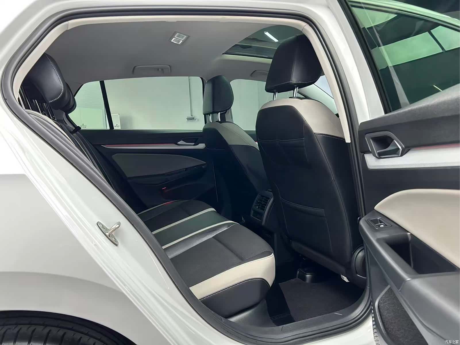Volkswagen Golf, 2022 20