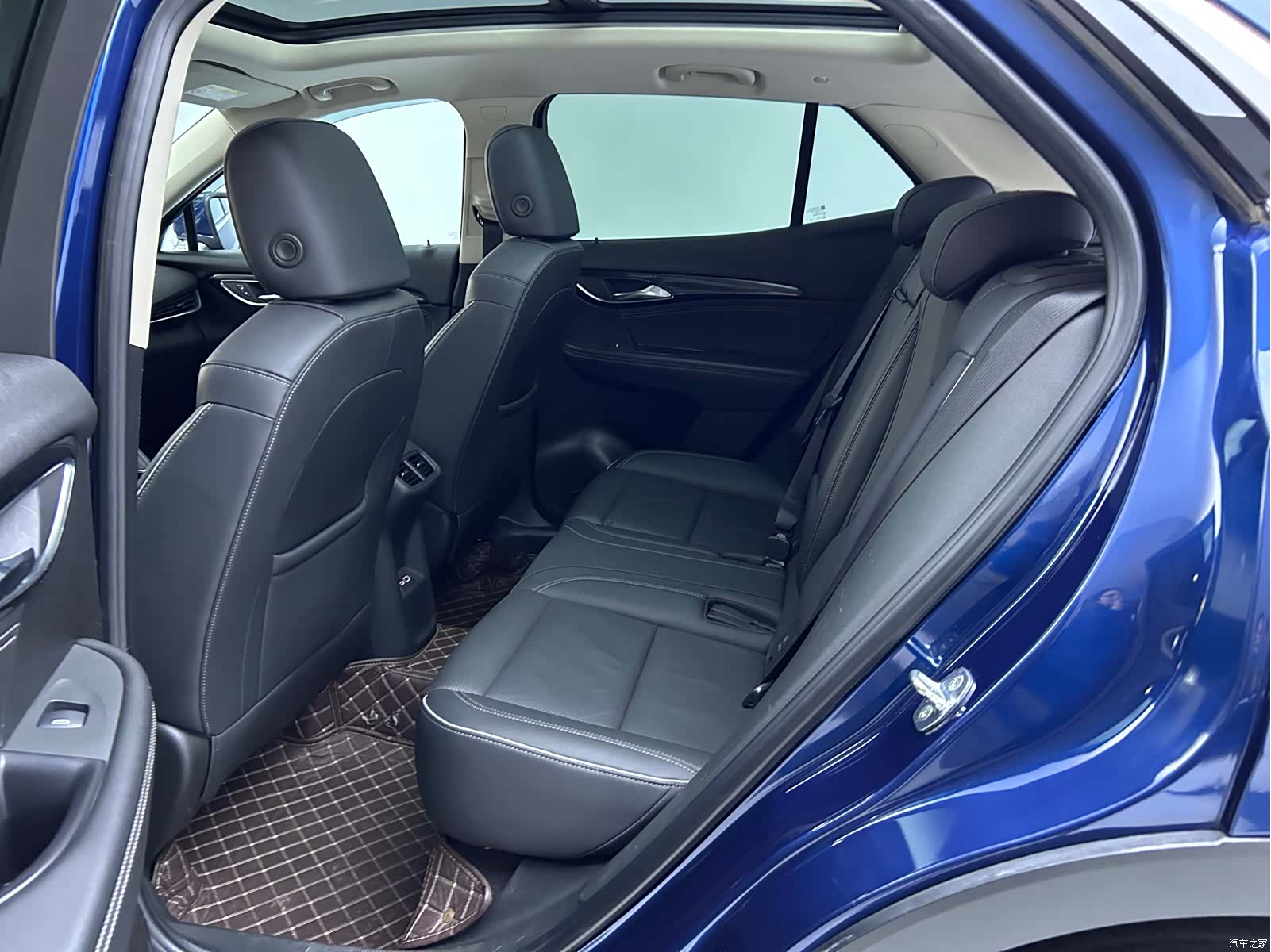 Buick Envision, 2023 9