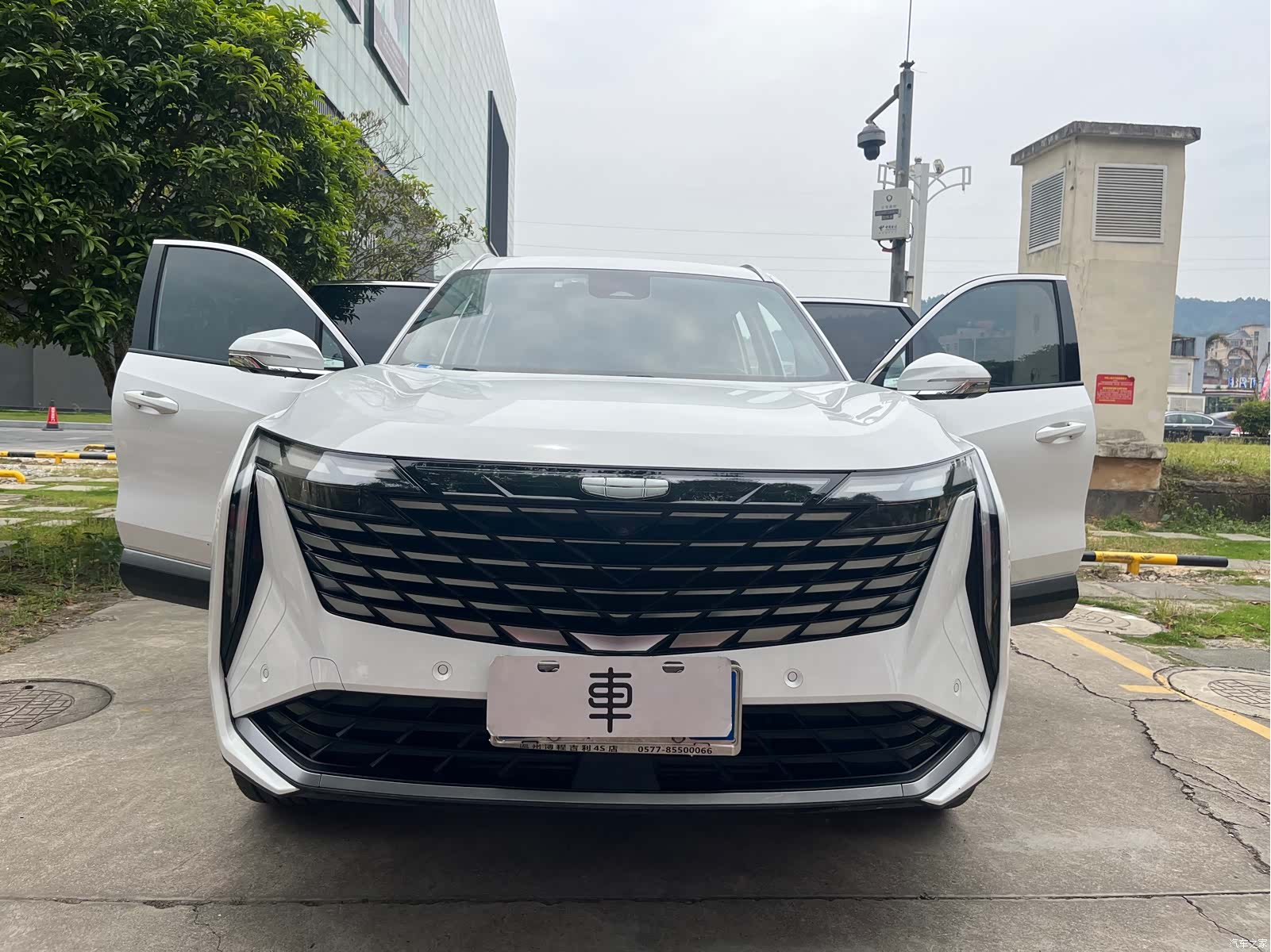 Geely Boyue, 2023 13