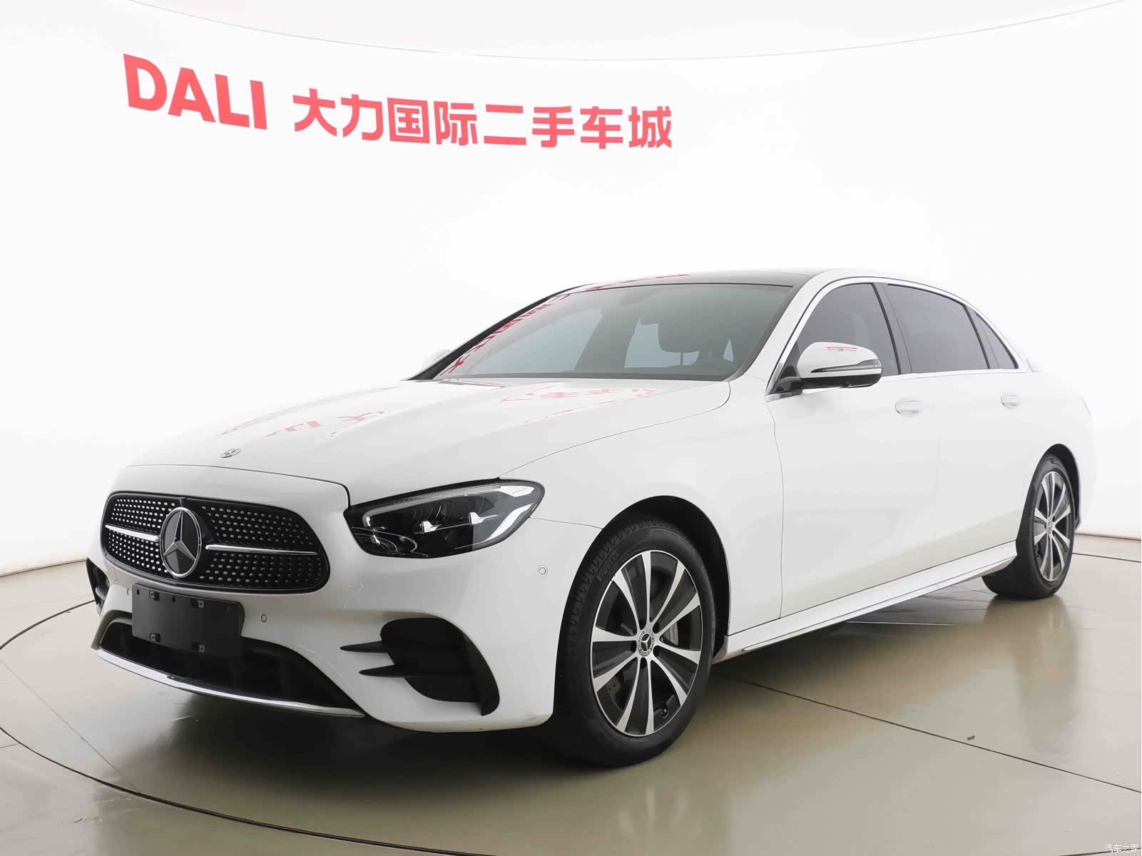 Mercedes-Benz E-Class, 2023 1