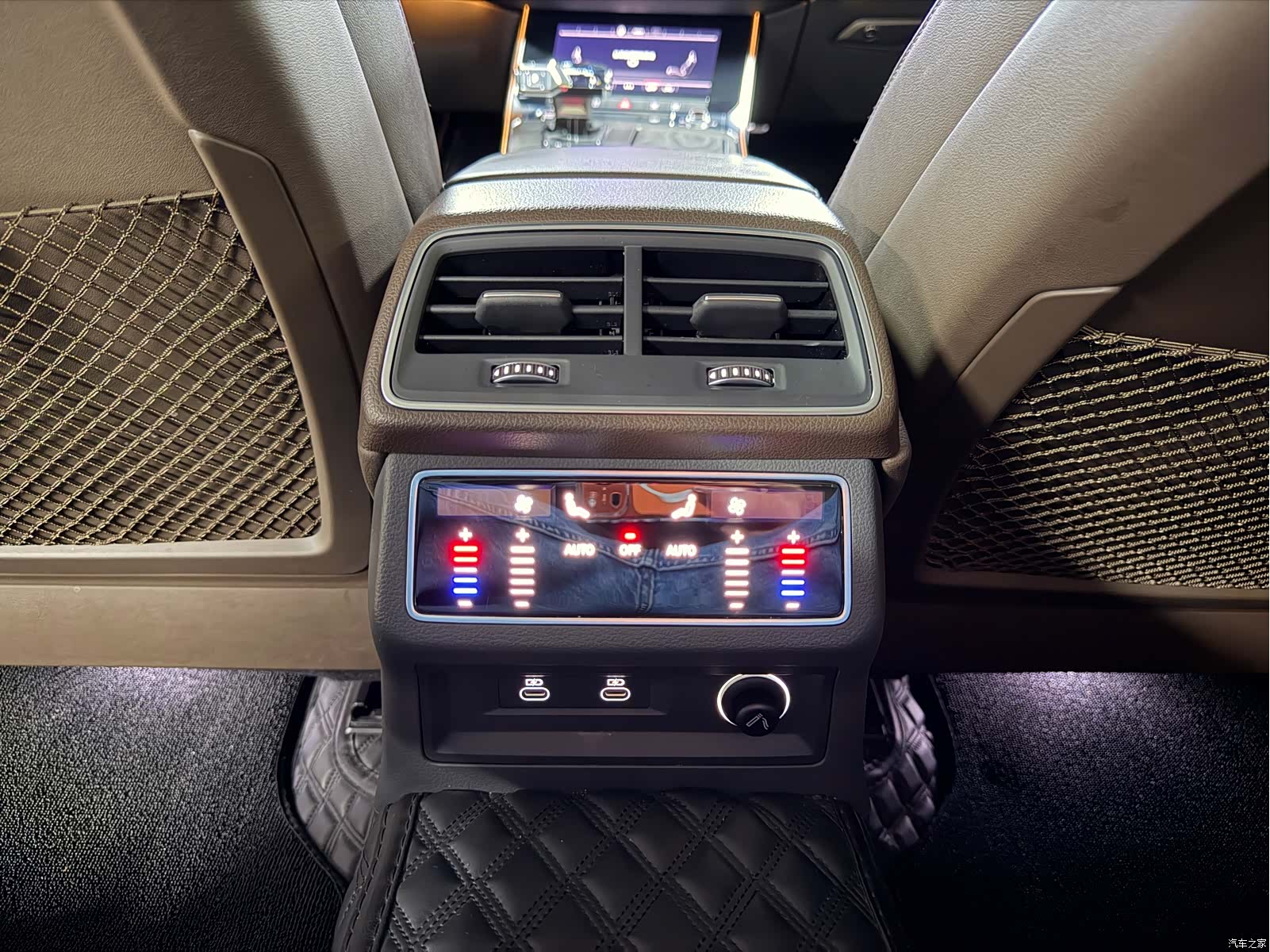 Audi A7L, 2023 21