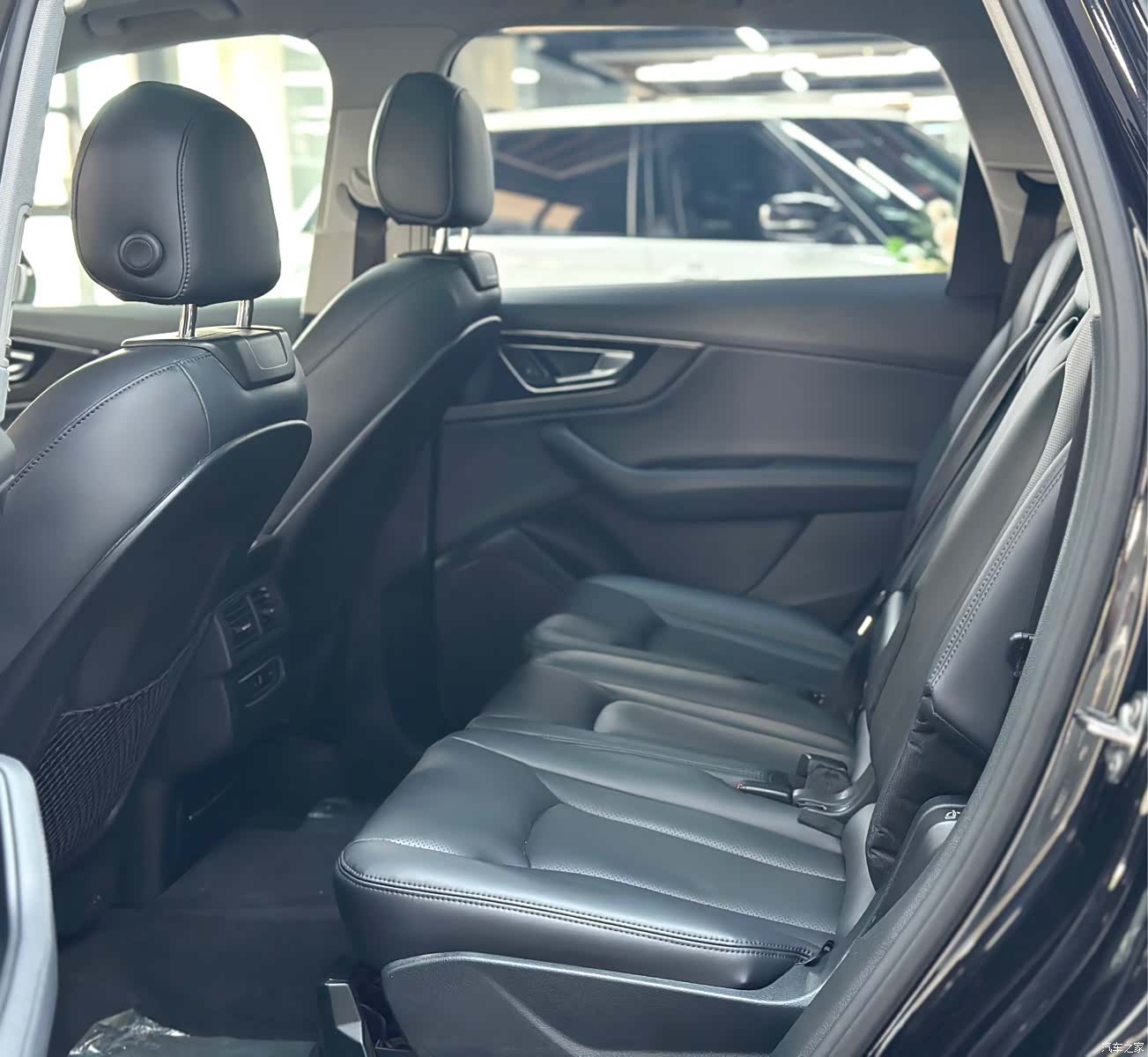 Audi Q7, 2018 9