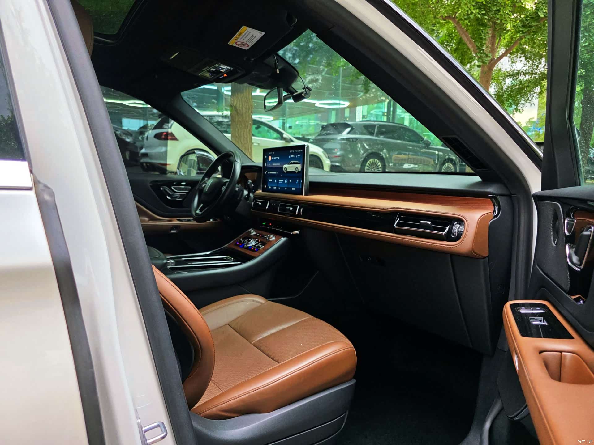 Lincoln Aviator, 2023 24