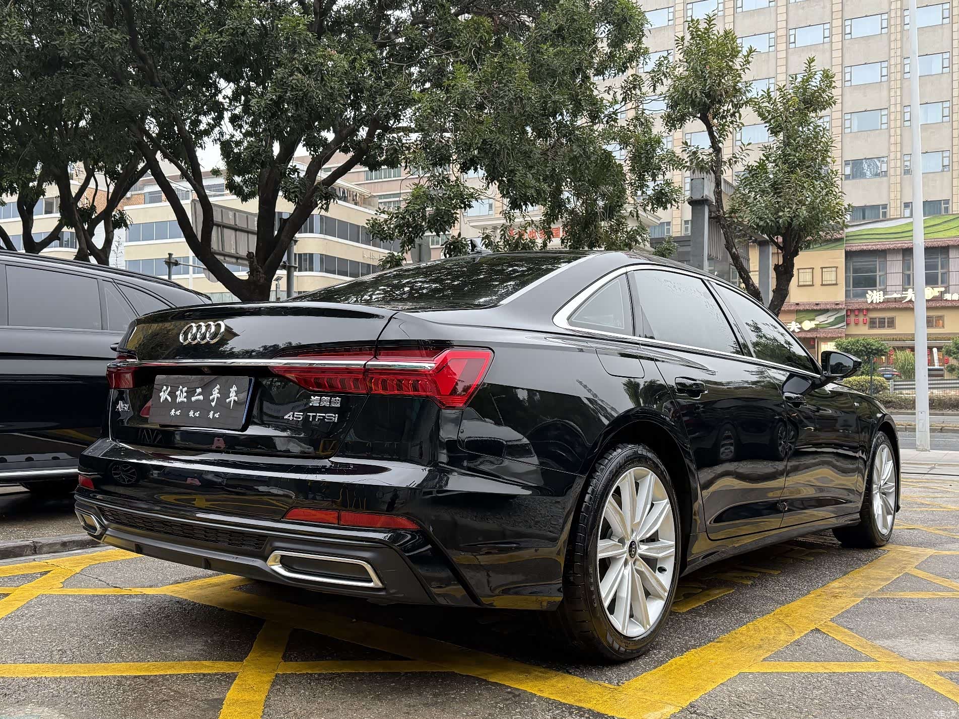 Audi A6L, 2022 4