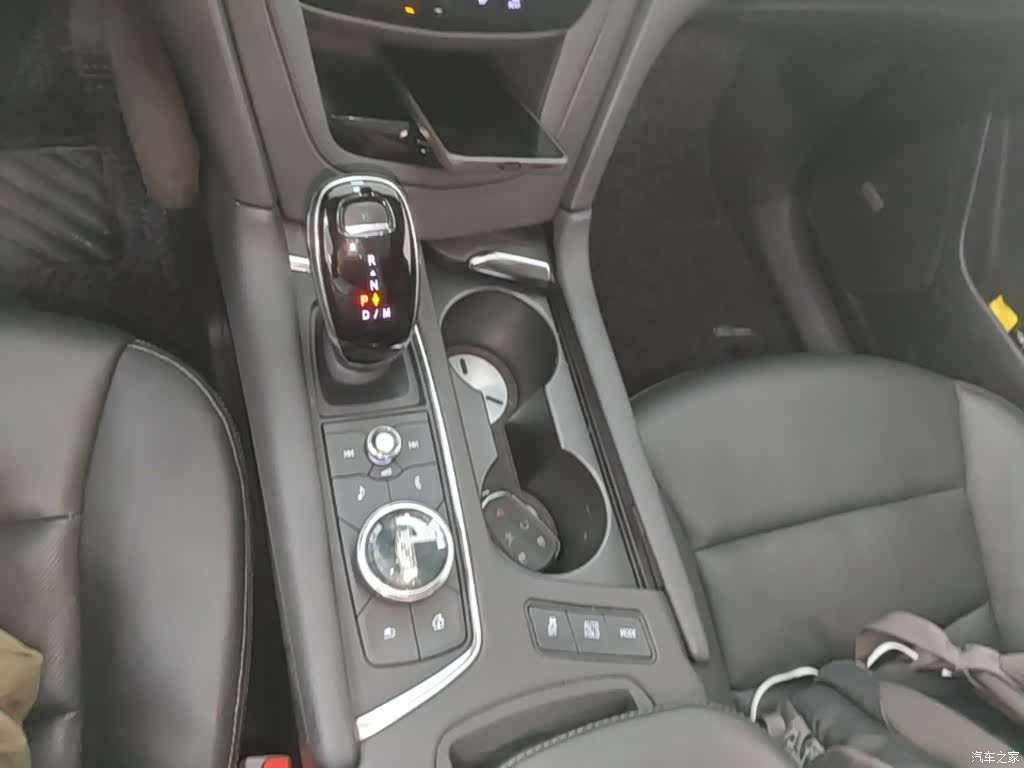 Cadillac XT6, 2021 14