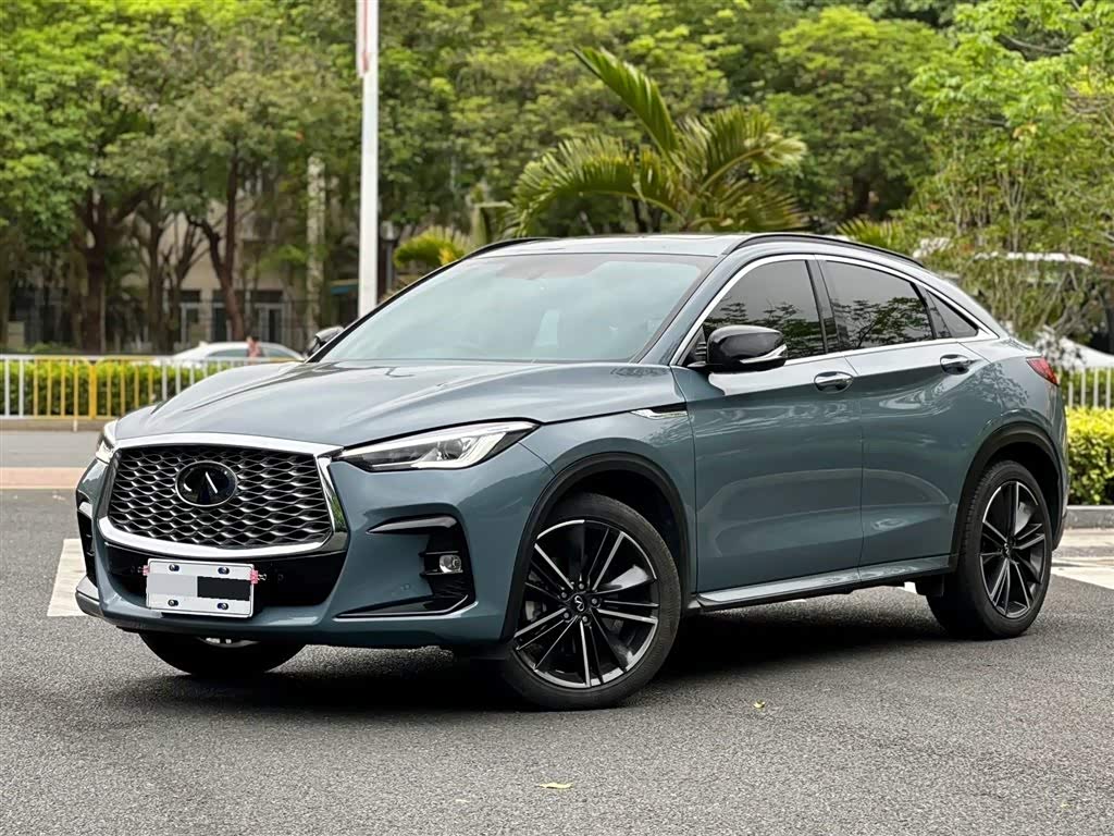 Infiniti QX55