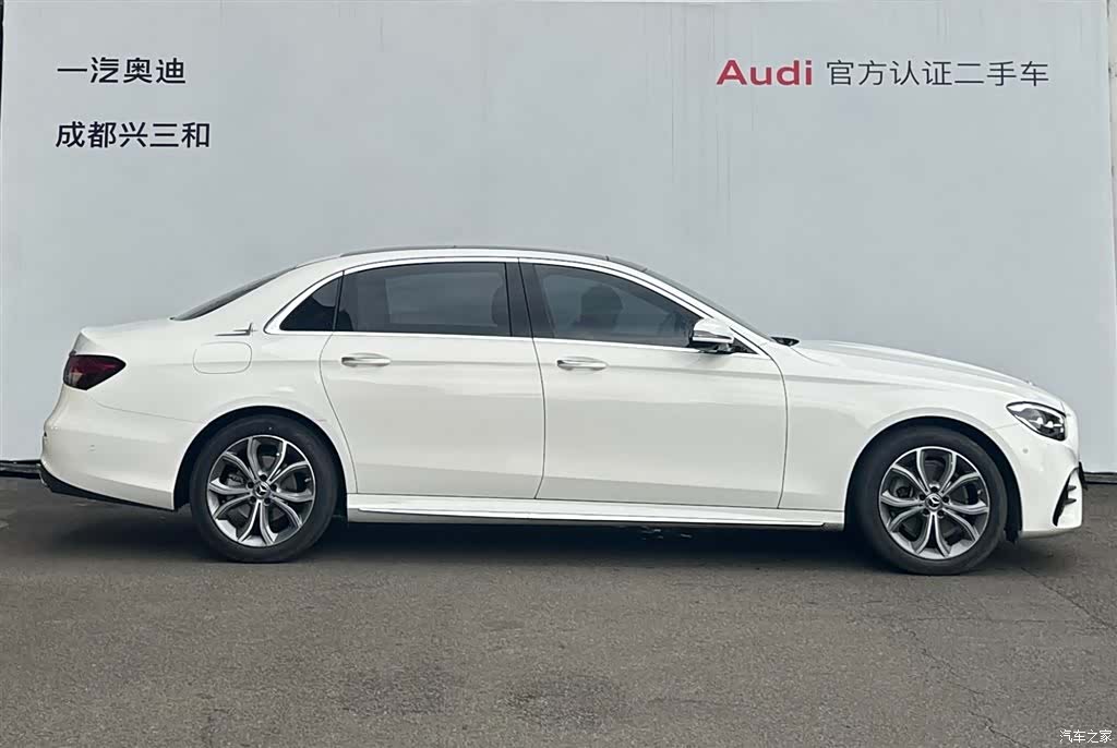 Mercedes-Benz E-Class, 2020 3