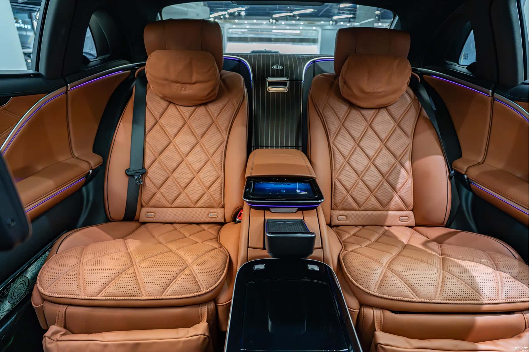 Maybach S-Class, 2023 9