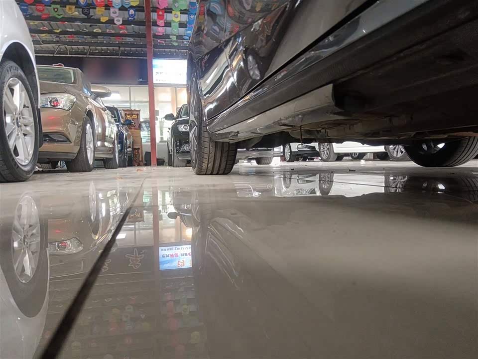 Trumpchi Shadow Leopard