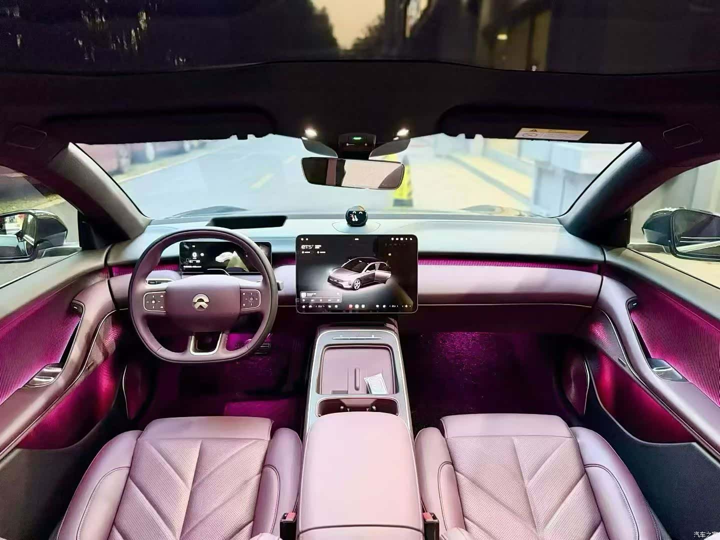 NIO ET5, 2024 все фото