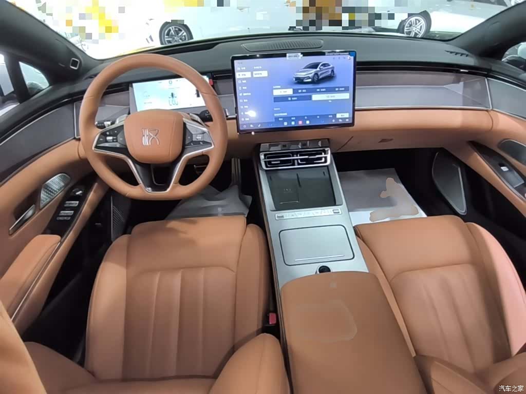 BYD Han, 2025 10