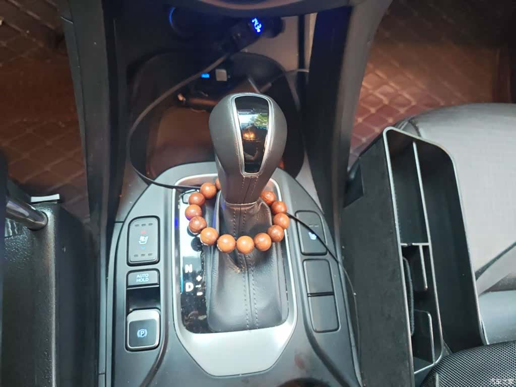 Hyundai Santa Fe, 2015 10