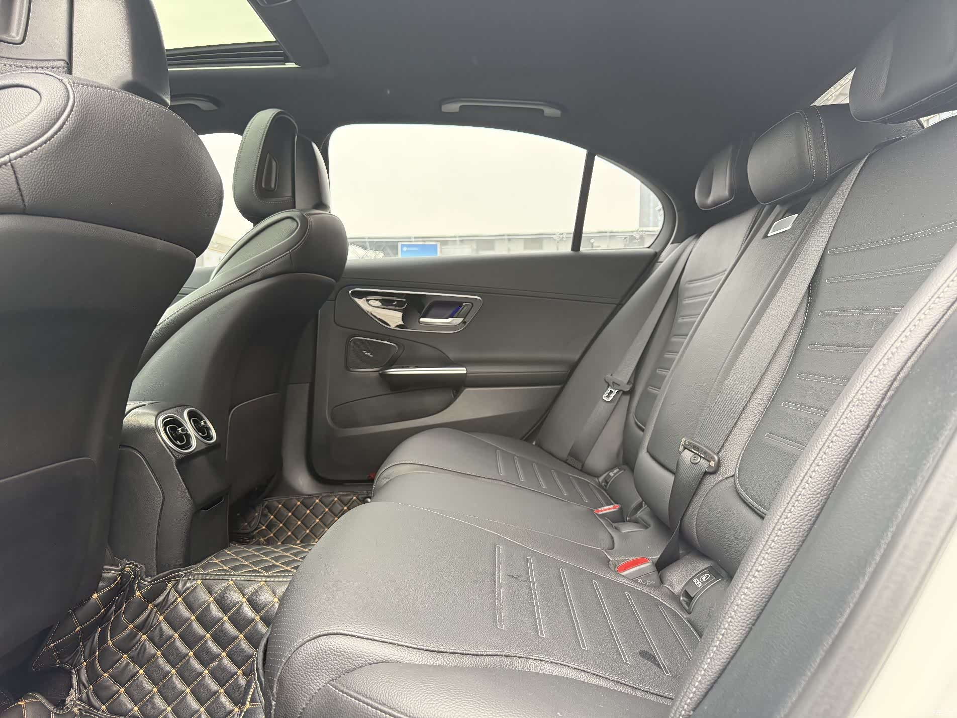 Mercedes-Benz C-Class, 2022 11