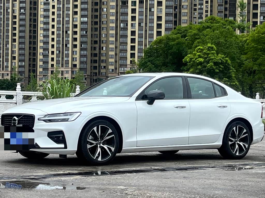 Volvo S60