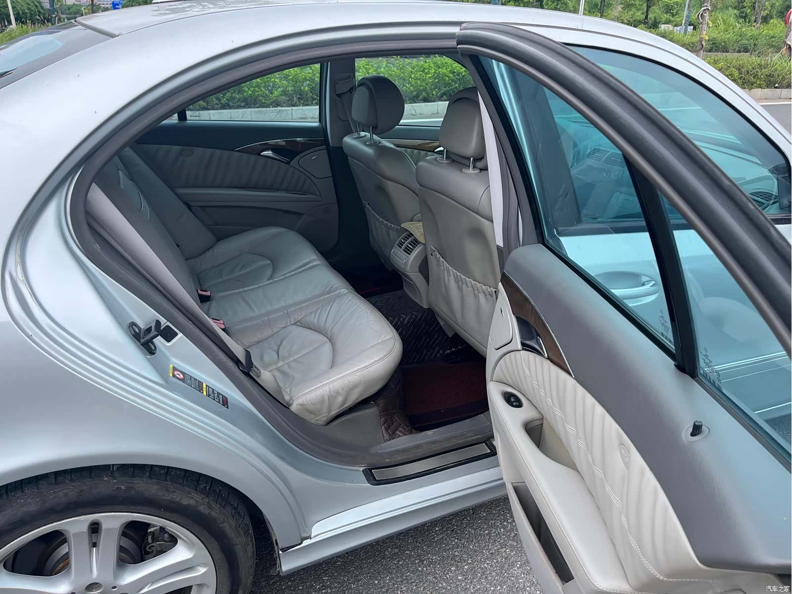 Mercedes-Benz E-Class, 2007 11