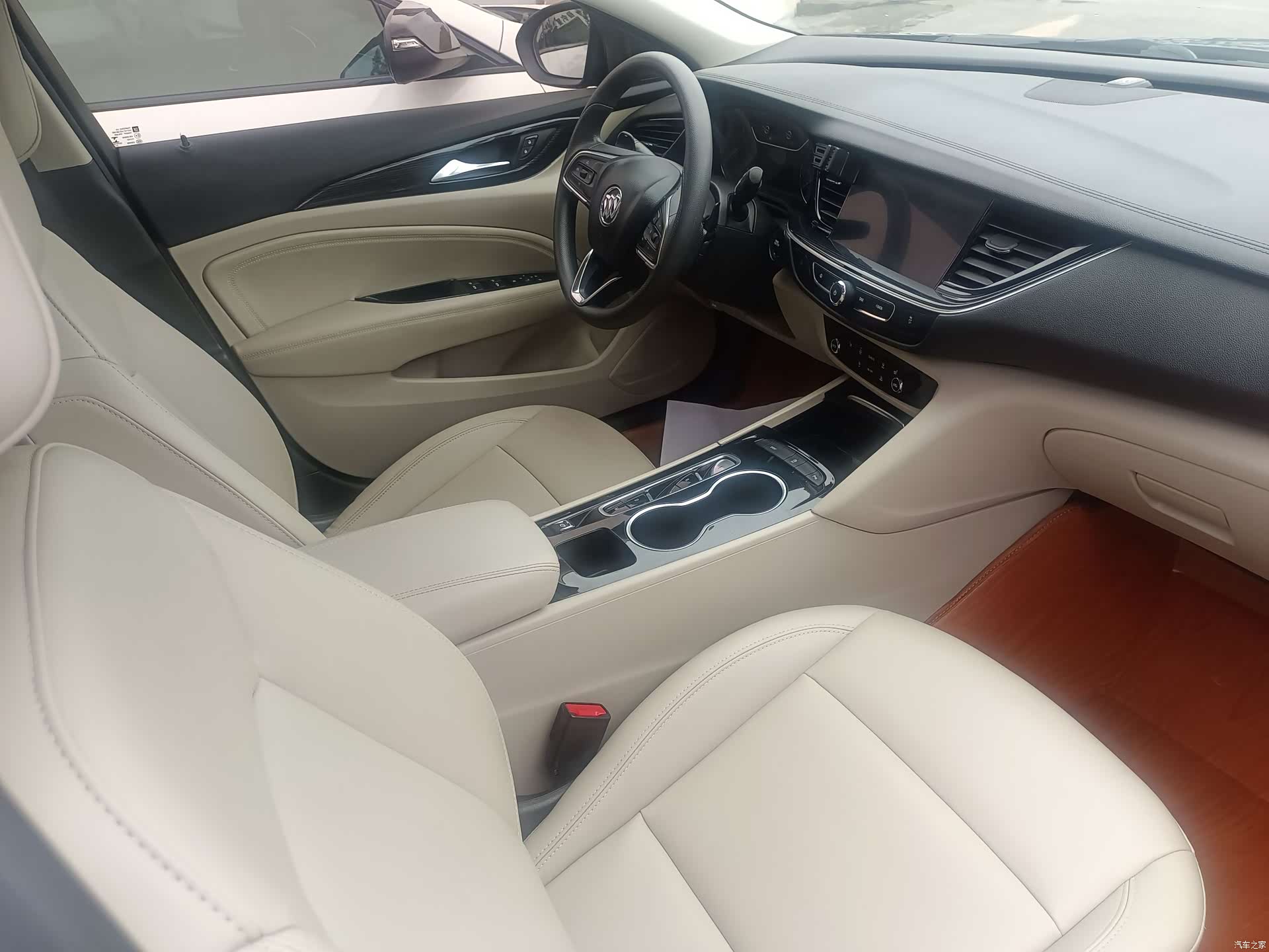 Buick Regal, 2021 11