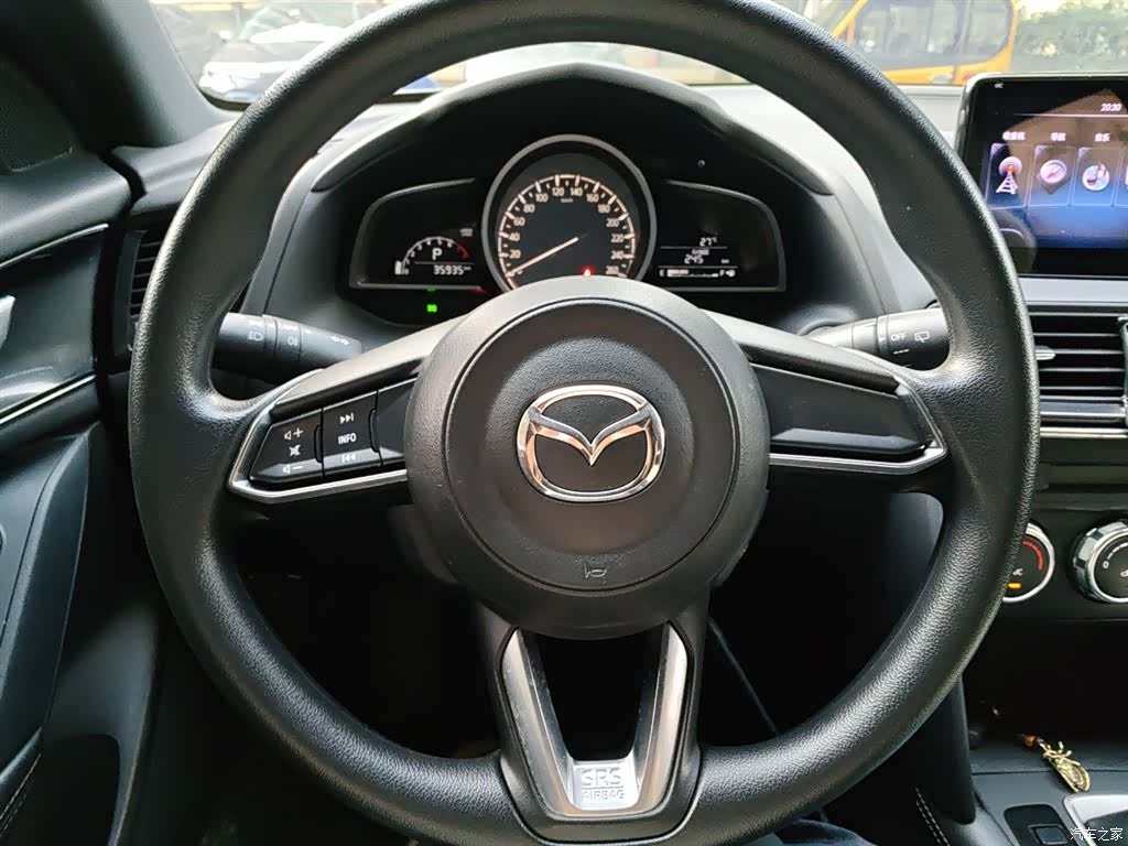 Mazda CX-4, 2020 3