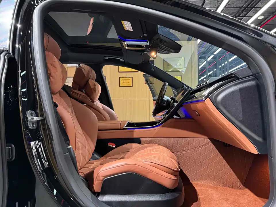 Mercedes-Benz Maybach S-class