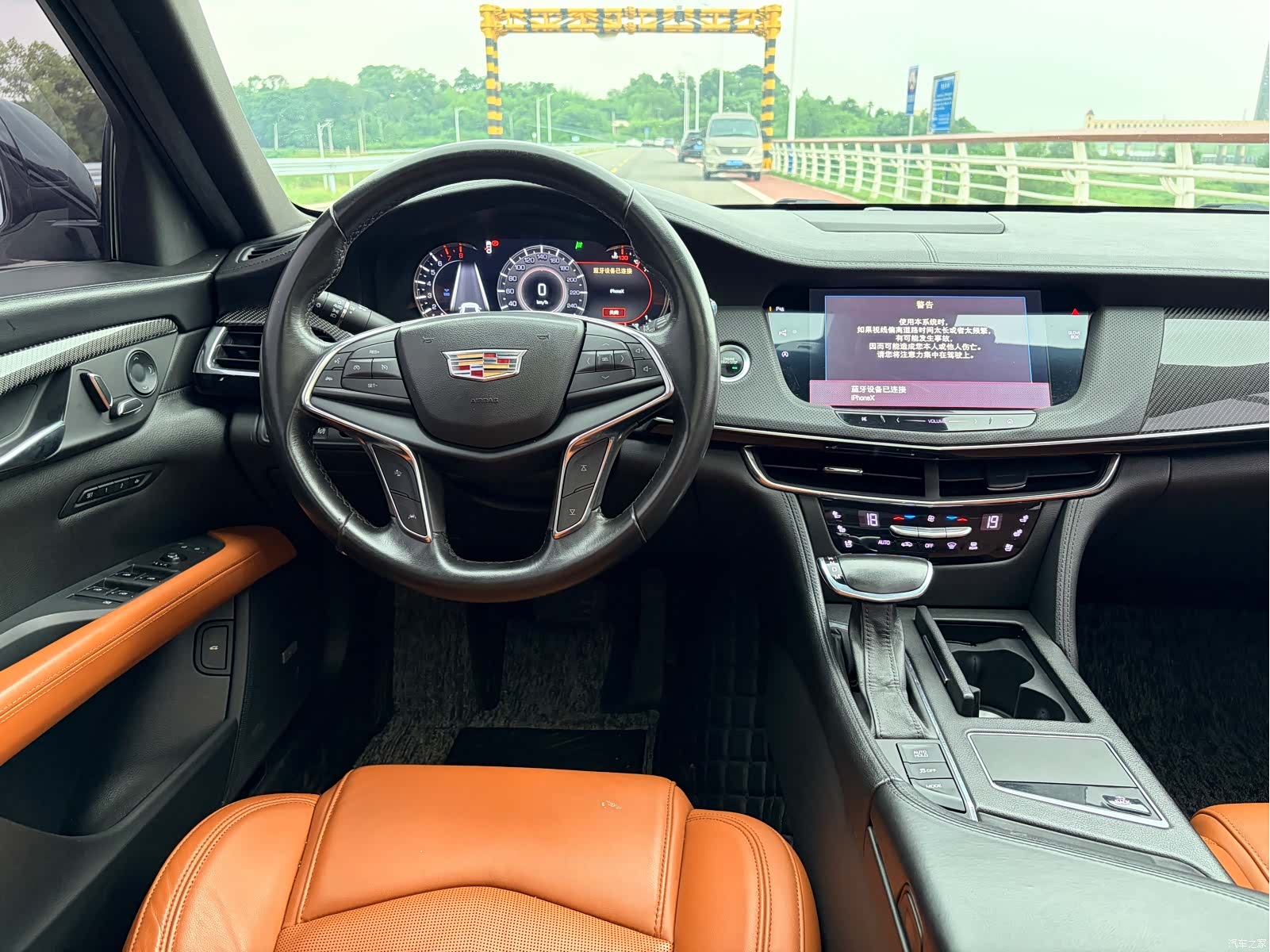 Cadillac CT6, 2018 11