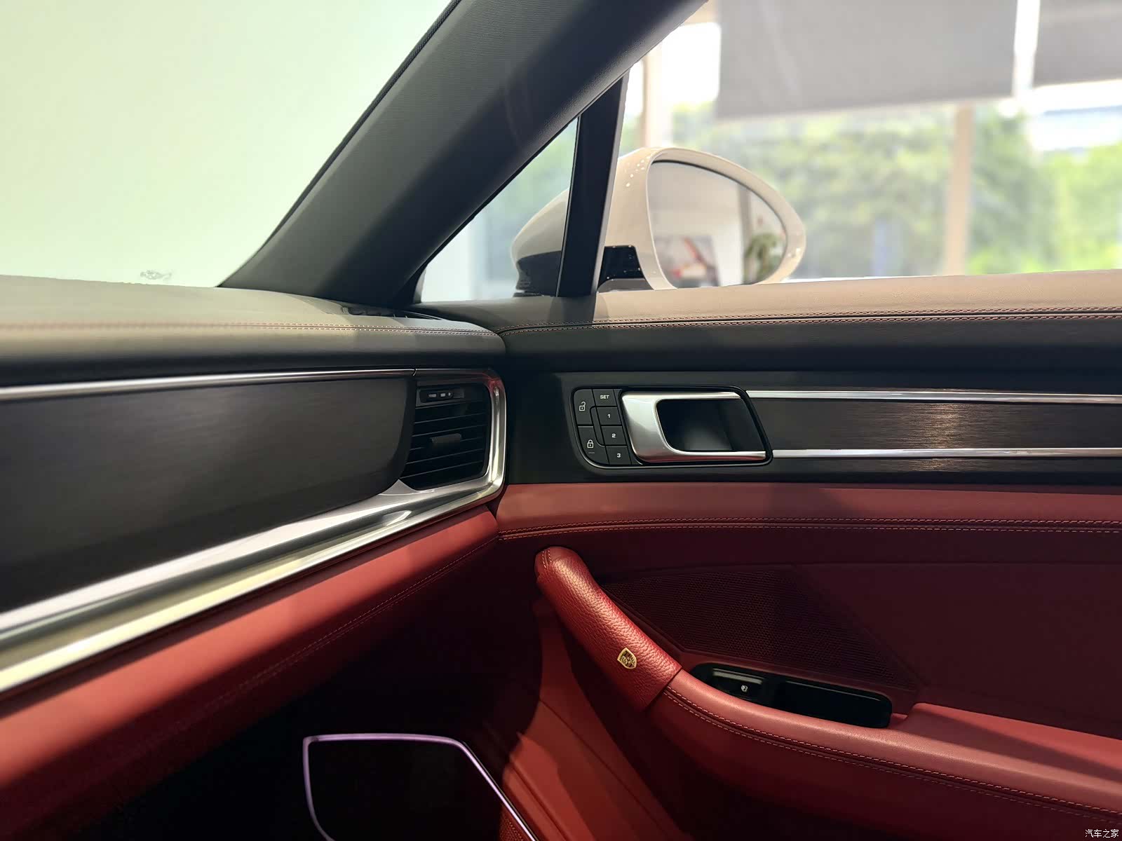 Porsche Panamera, 2024 11