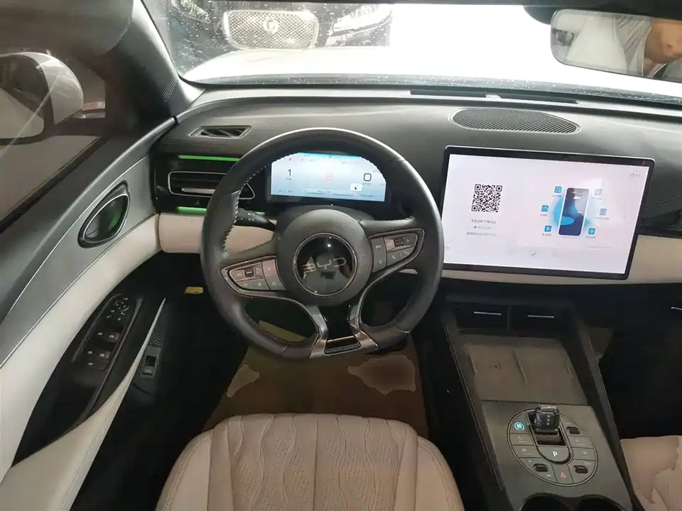 BYD Seal 06