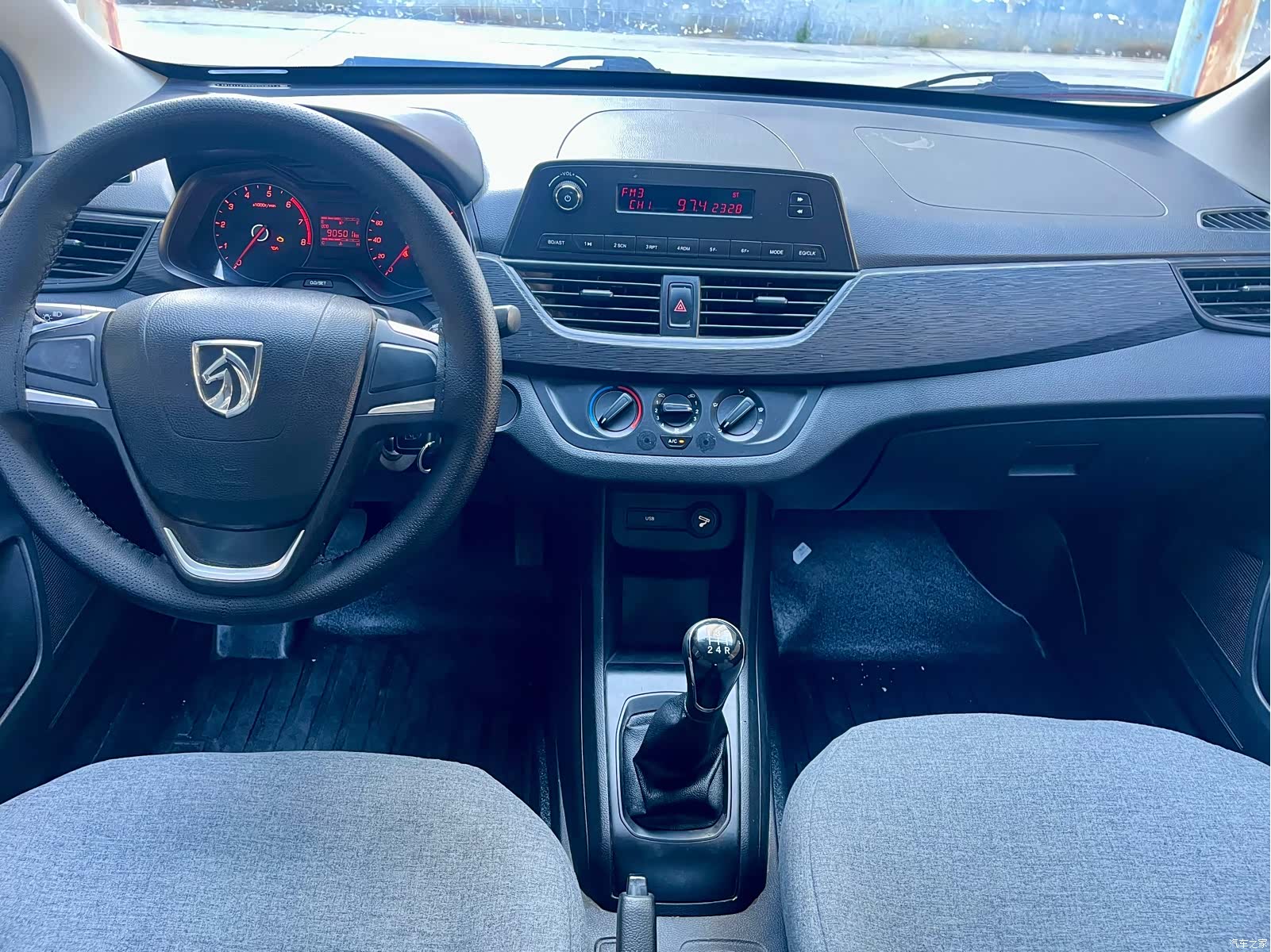 Wuling 310, 2021 11