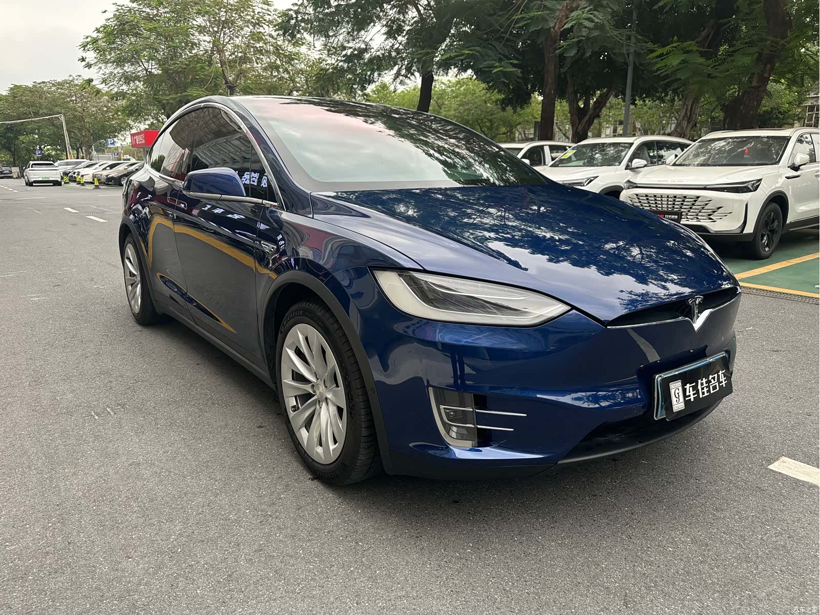 Tesla Model X, 2017 3