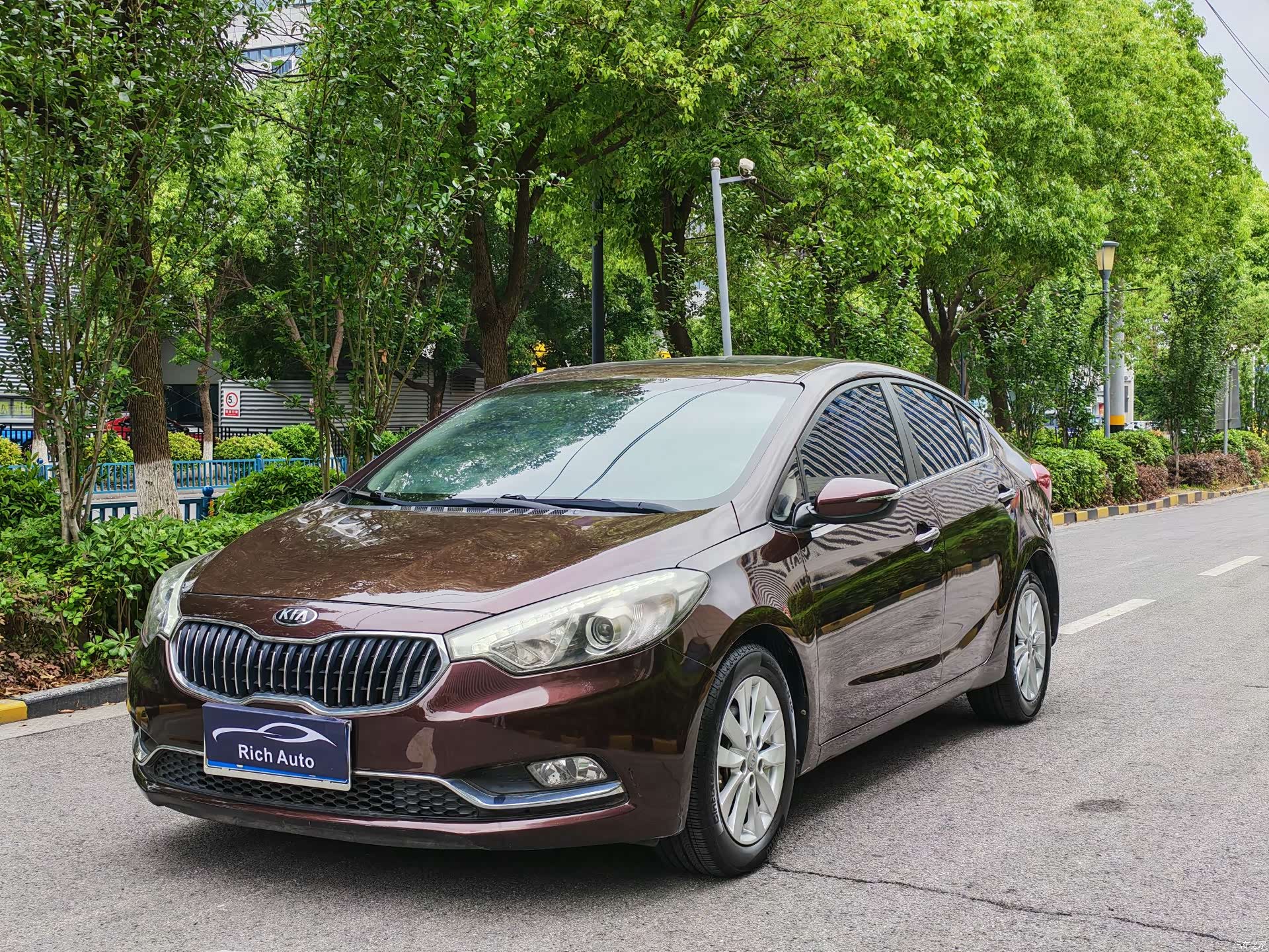 Kia K3, 2013 1