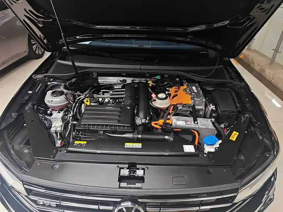 Volkswagen Magotan GTE