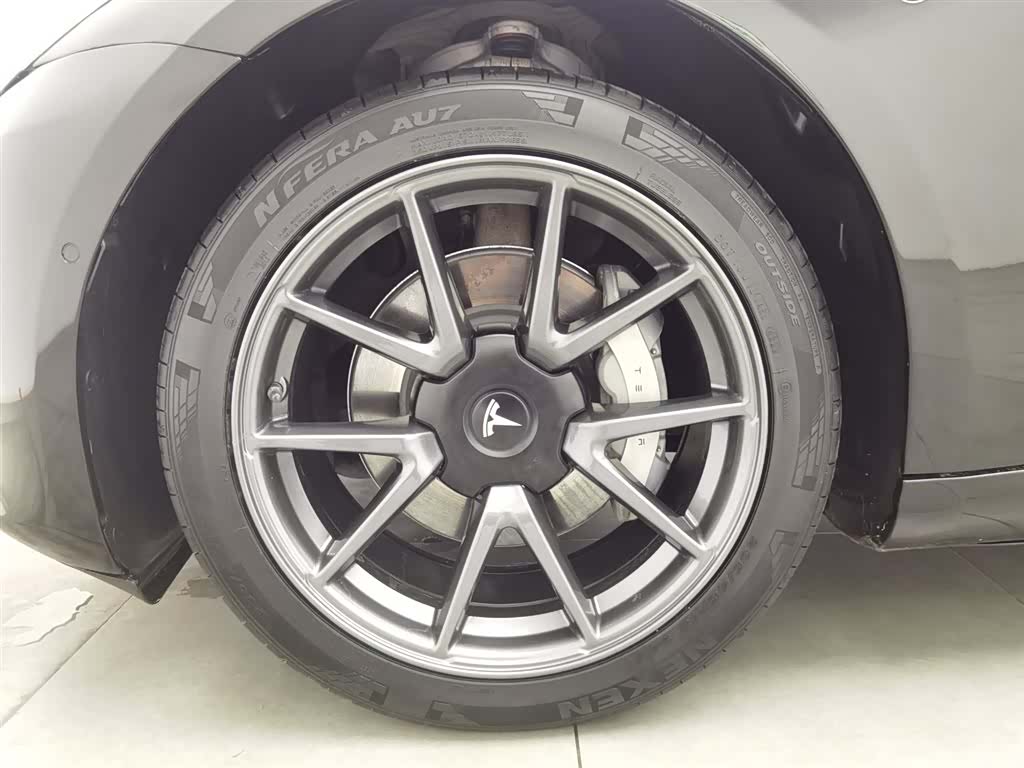 Tesla Model 3, 2023 17
