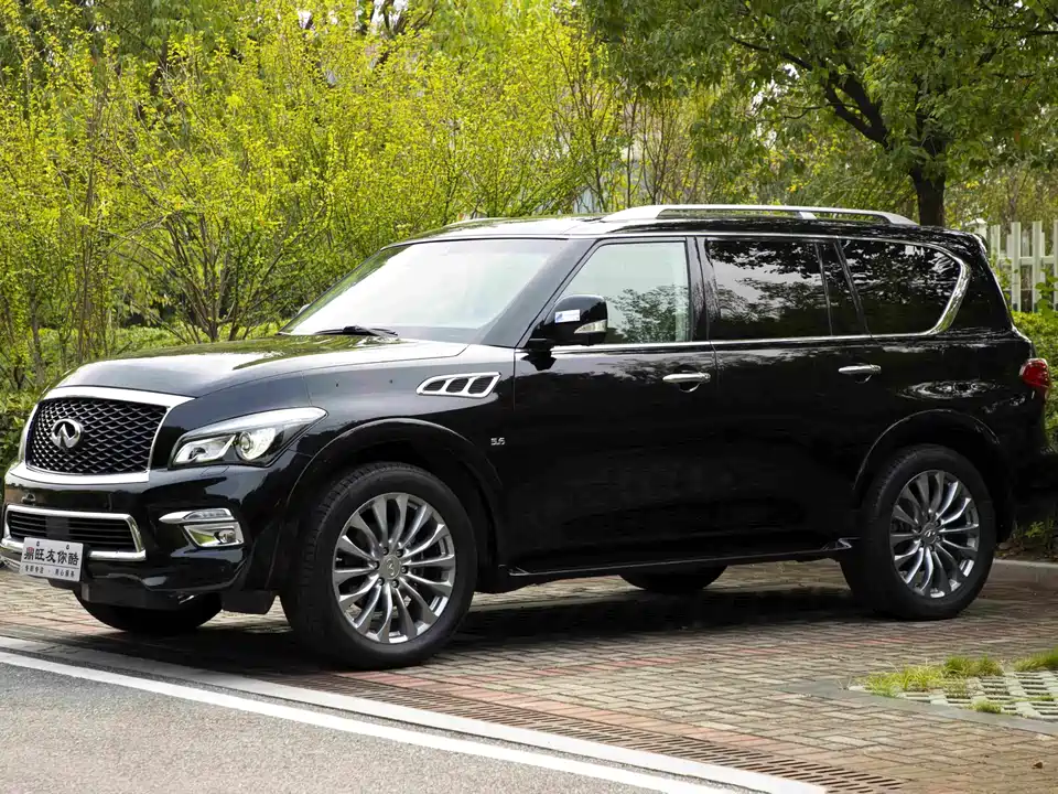 Infiniti QX80