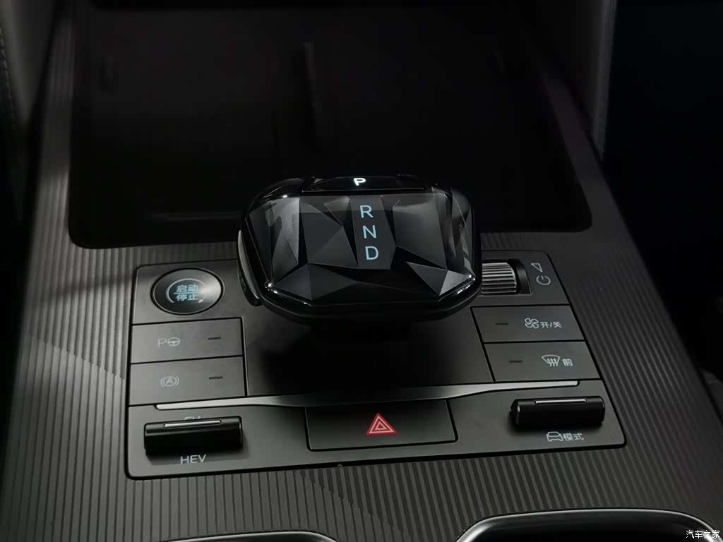BYD Song, 2025 13