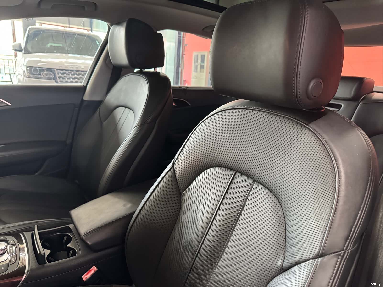 Audi A6L, 2013 13