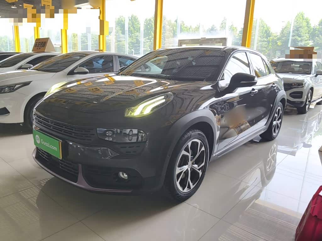 Lynk & Co 02