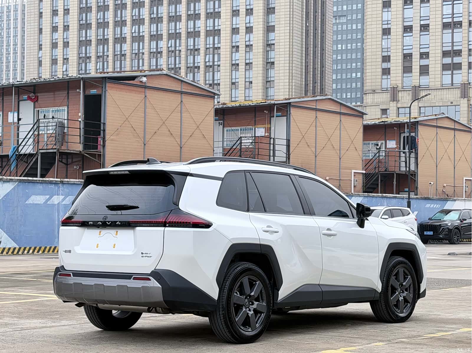 Toyota RAV4, 2026 6