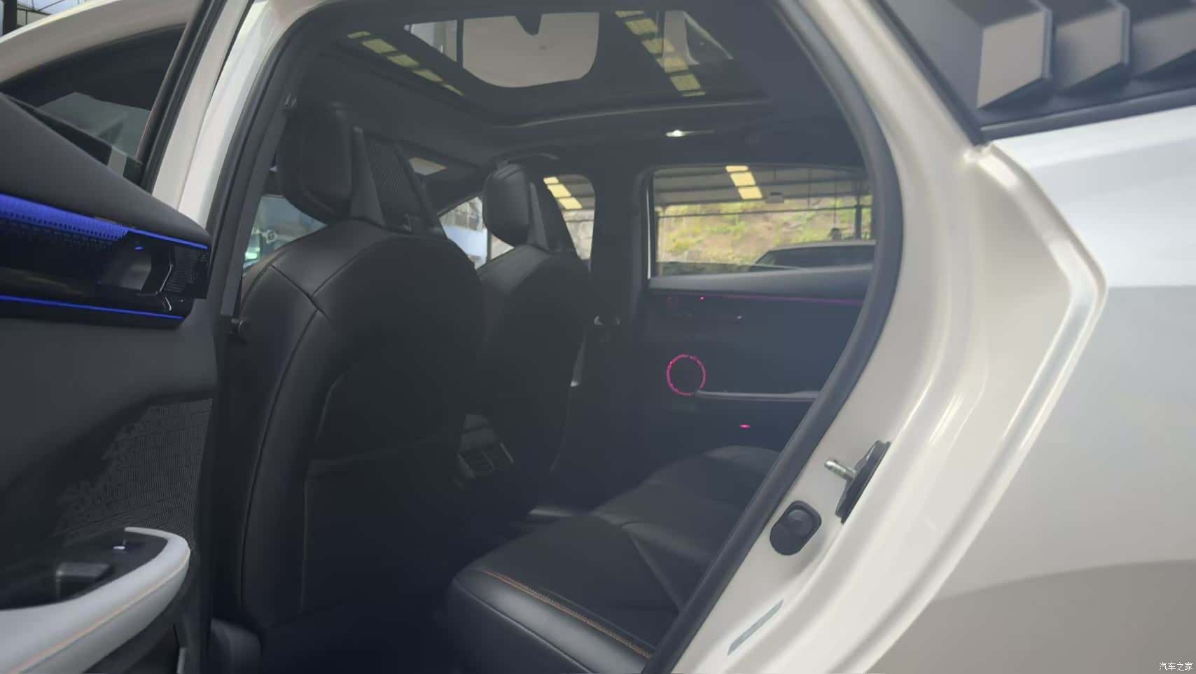 Changan UNI-V, 2022 7