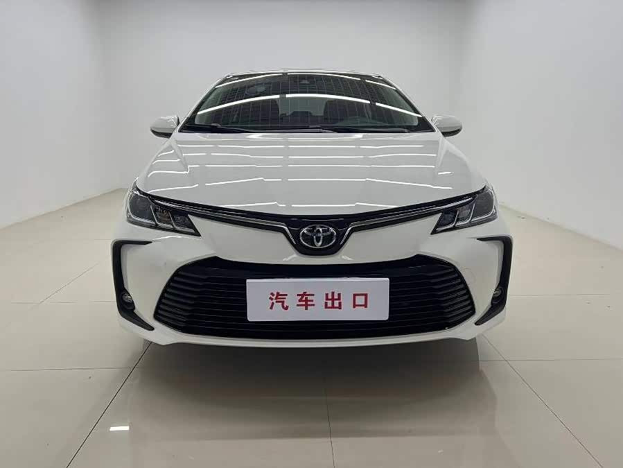 Toyota Corolla 2023, фото 2