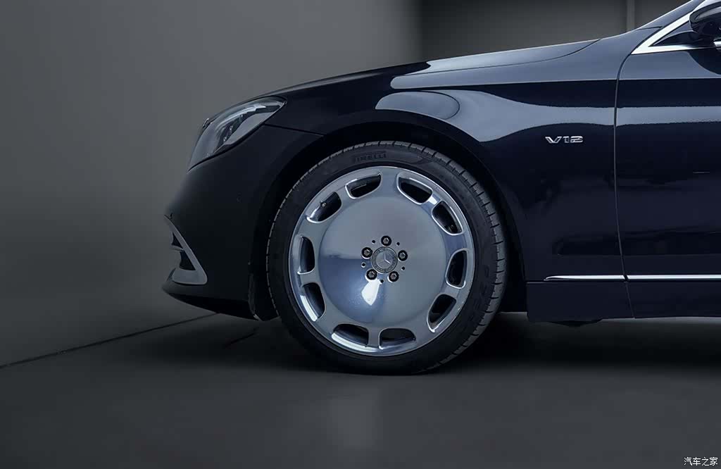 Maybach S-Class, 2017 все фото