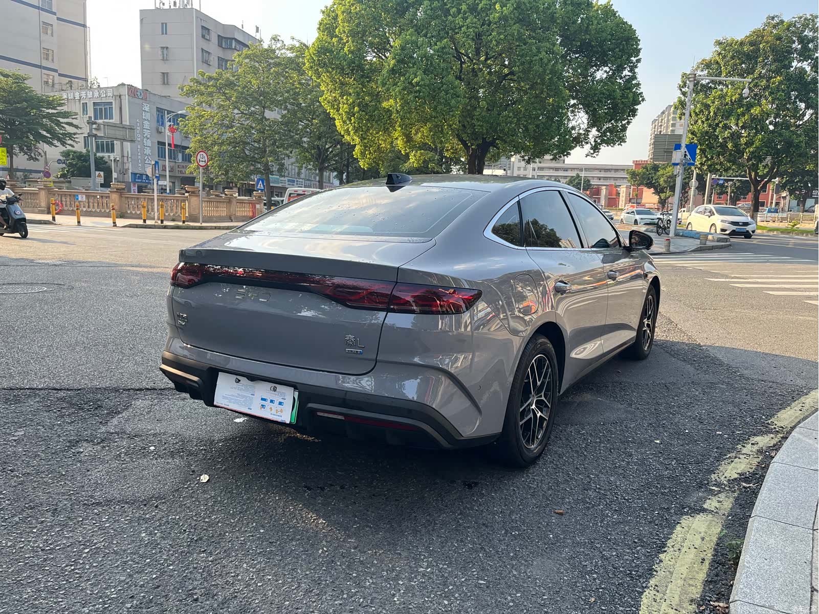 BYD Qin, 2026 все фото