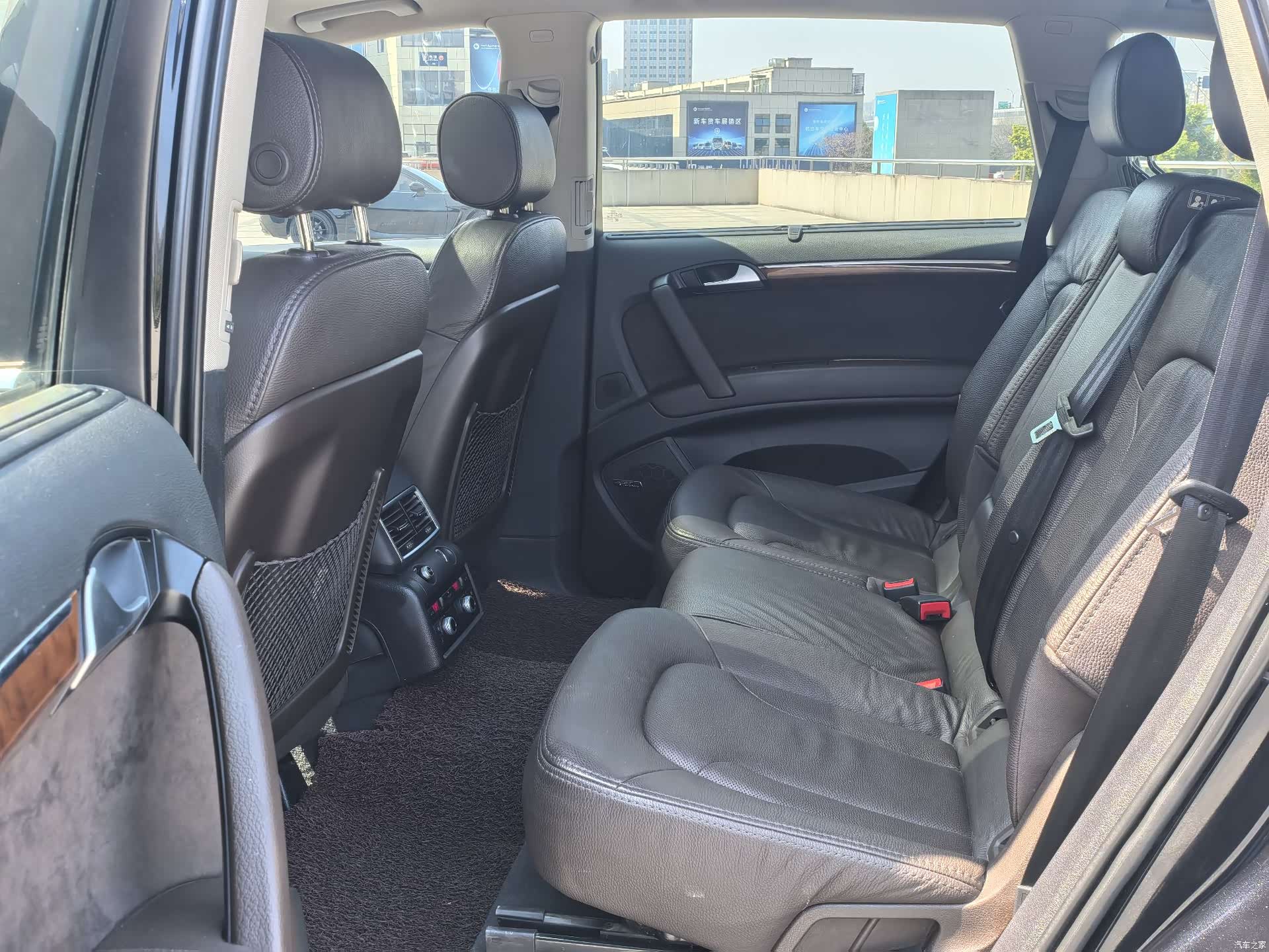 Audi Q7, 2015 6