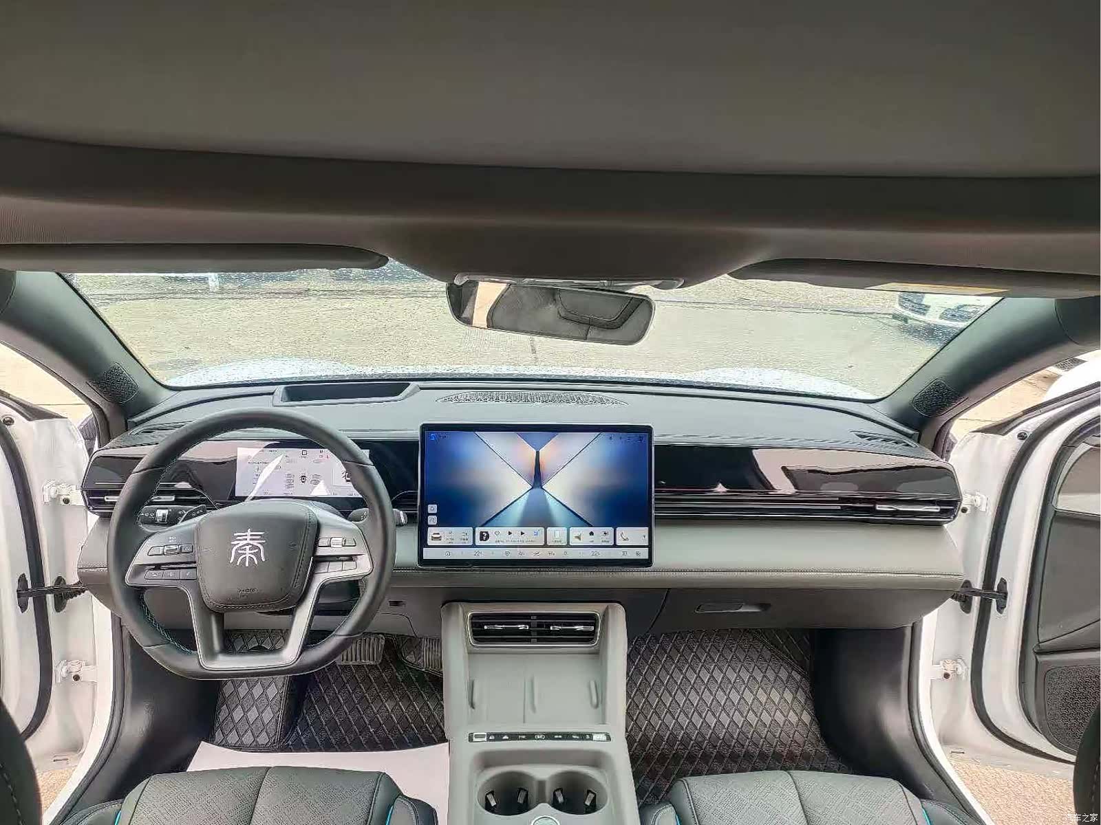 BYD Qin, 2025 11