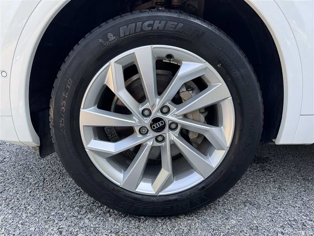 Audi Q5L, 2022 36