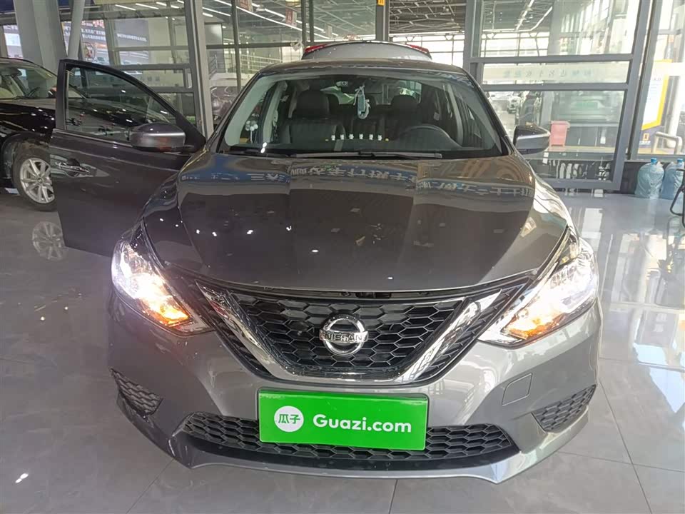Nissan Xuan Yi