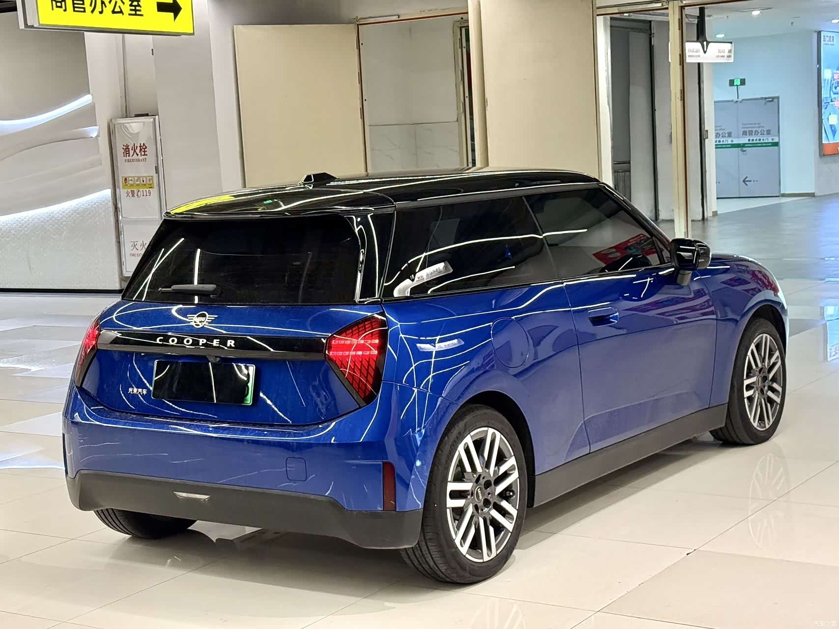 Mini Cooper, 2025 11