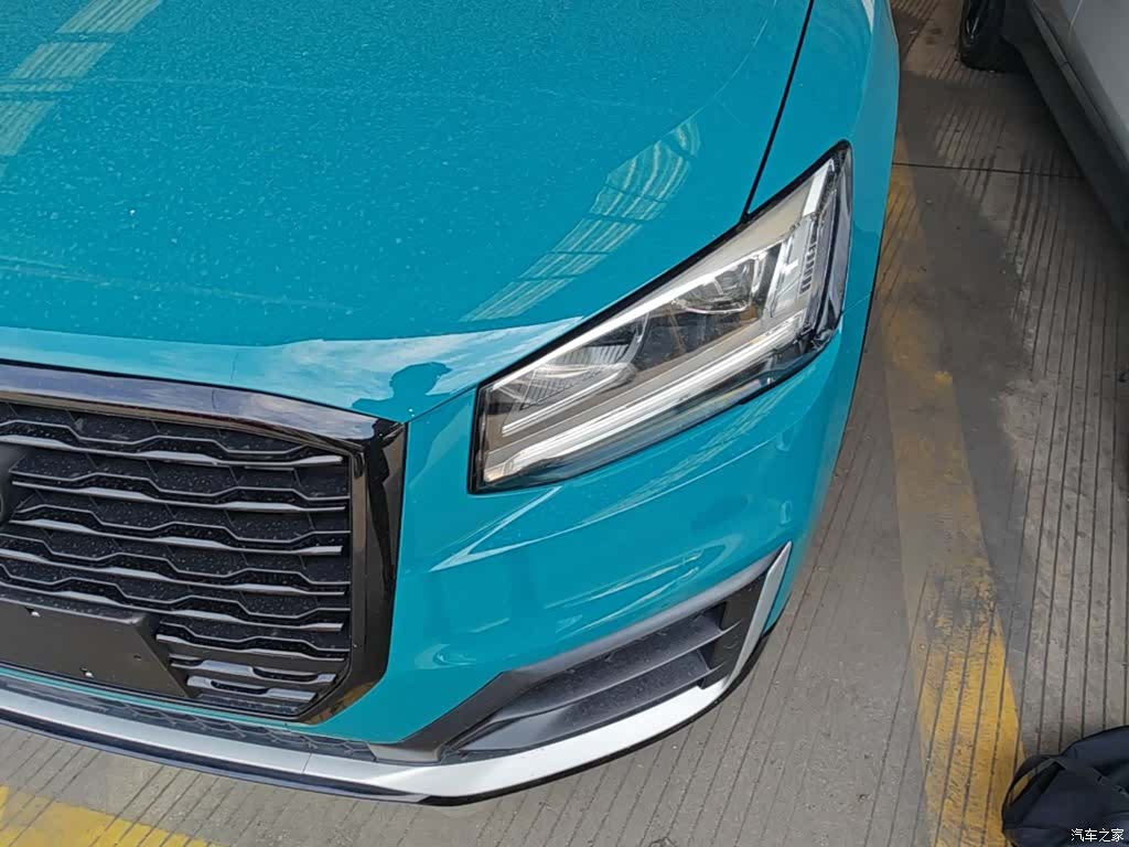 Audi Q2L, 2020 24