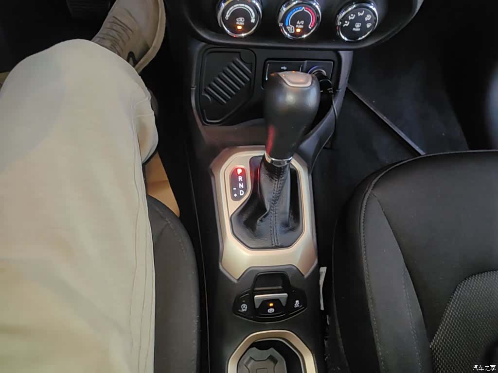 Jeep Renegade, 2017 14