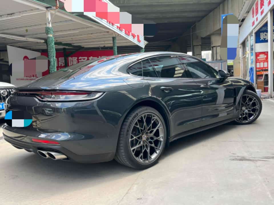 Porsche Panamera